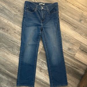 Levi’s 314 shaping straight medium wash jeans women’s size 30